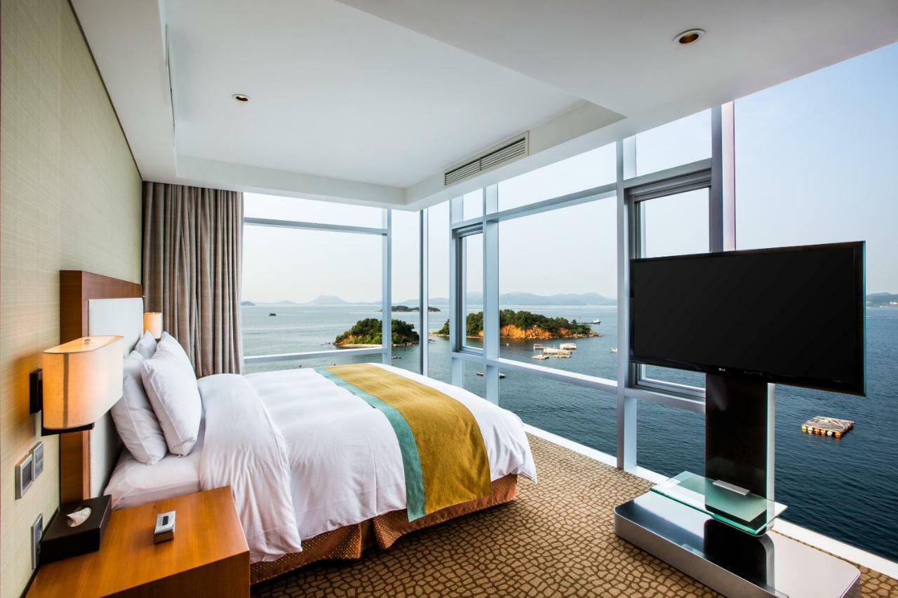 Hidden Bay Hotel Йосу Экстерьер фото